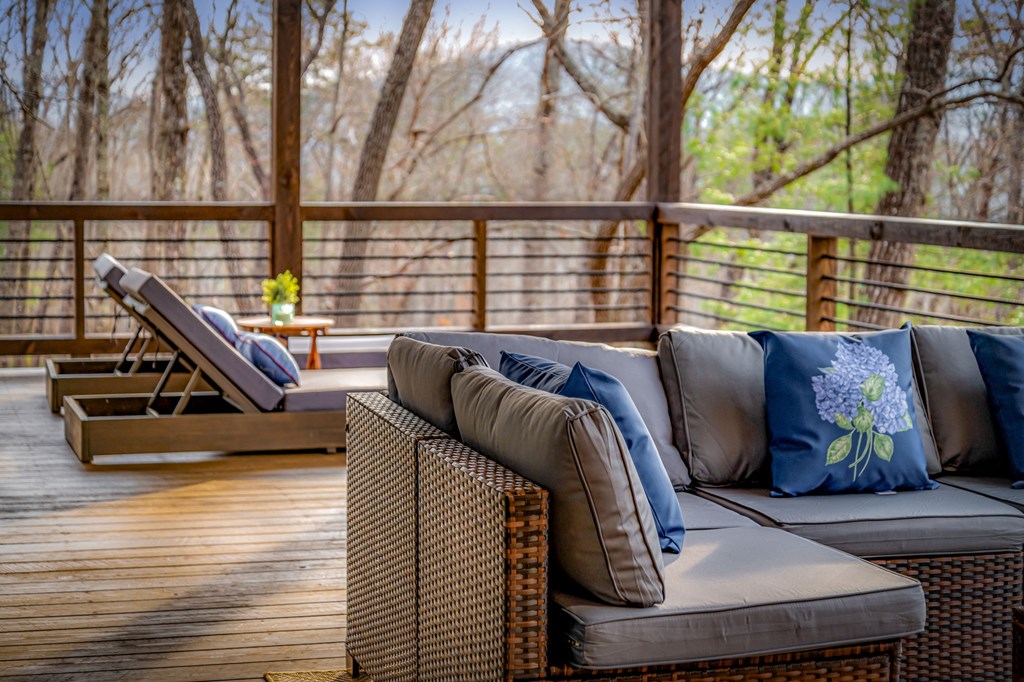 Blue Ridge, Georgia, 30513, United States, 3 Bedrooms Bedrooms, ,4 BathroomsBathrooms,Residential,Active,2028743