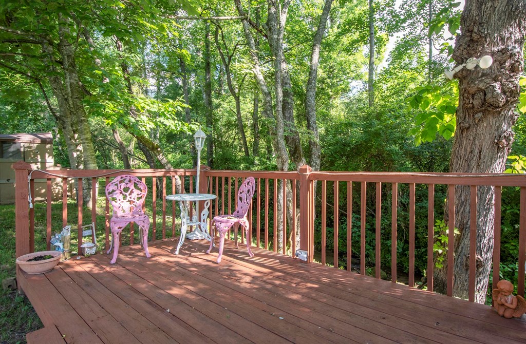 496 Jackie Cove Road