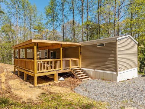160 Southern Pines Drive Ellijay GA 30540