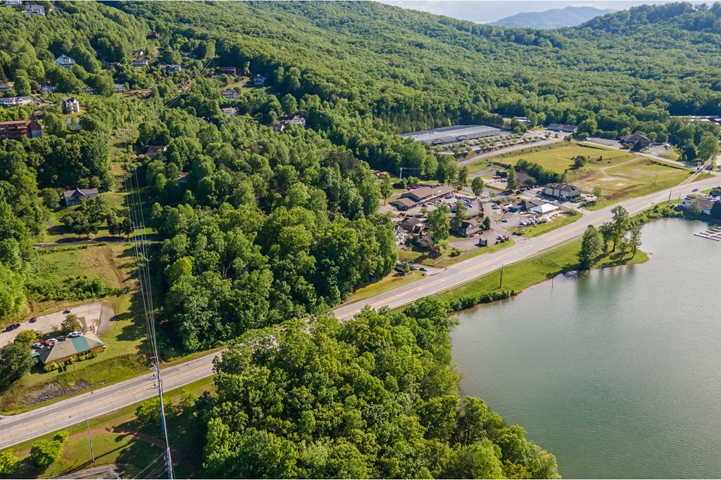 2.52 AC Us Hwy 76 W