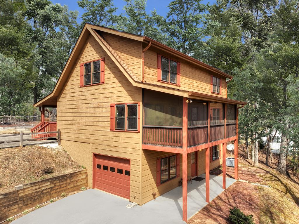 65 Weoka Court