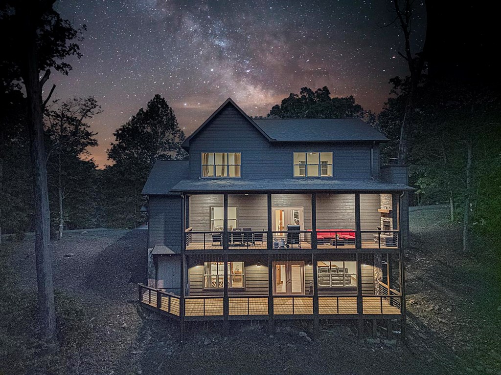 200 Arbor Way