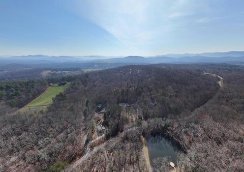 A home in Blairsville