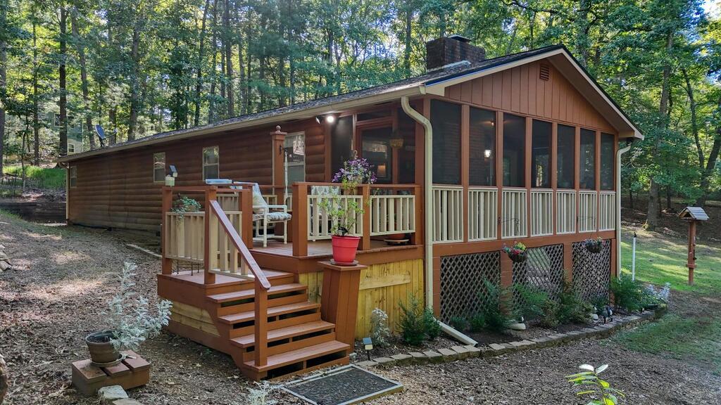 103 Lakeside Drive