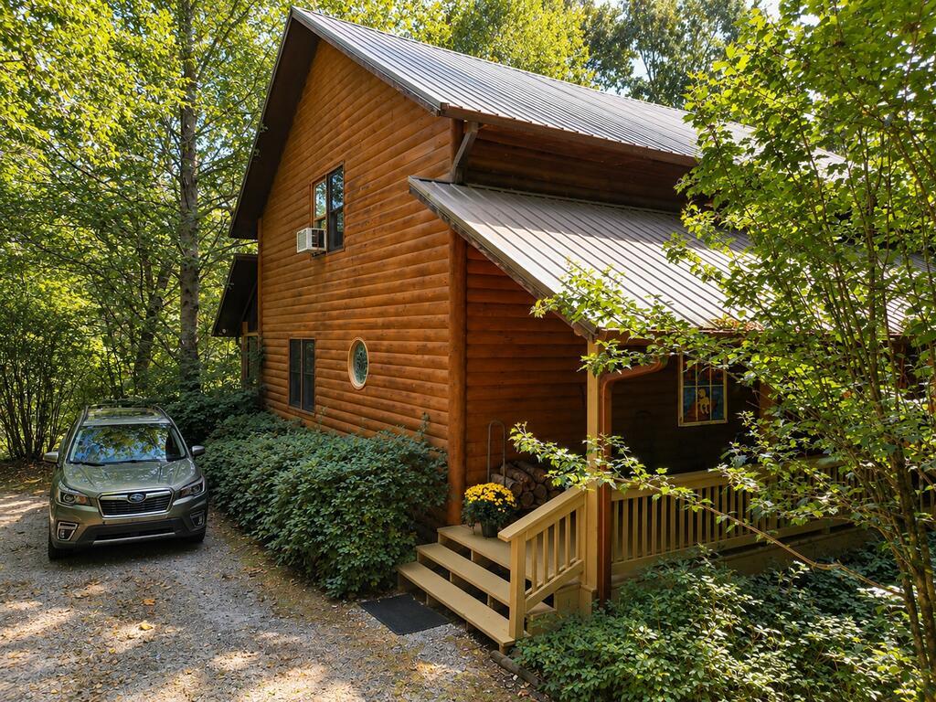244 E Lapidary Lane