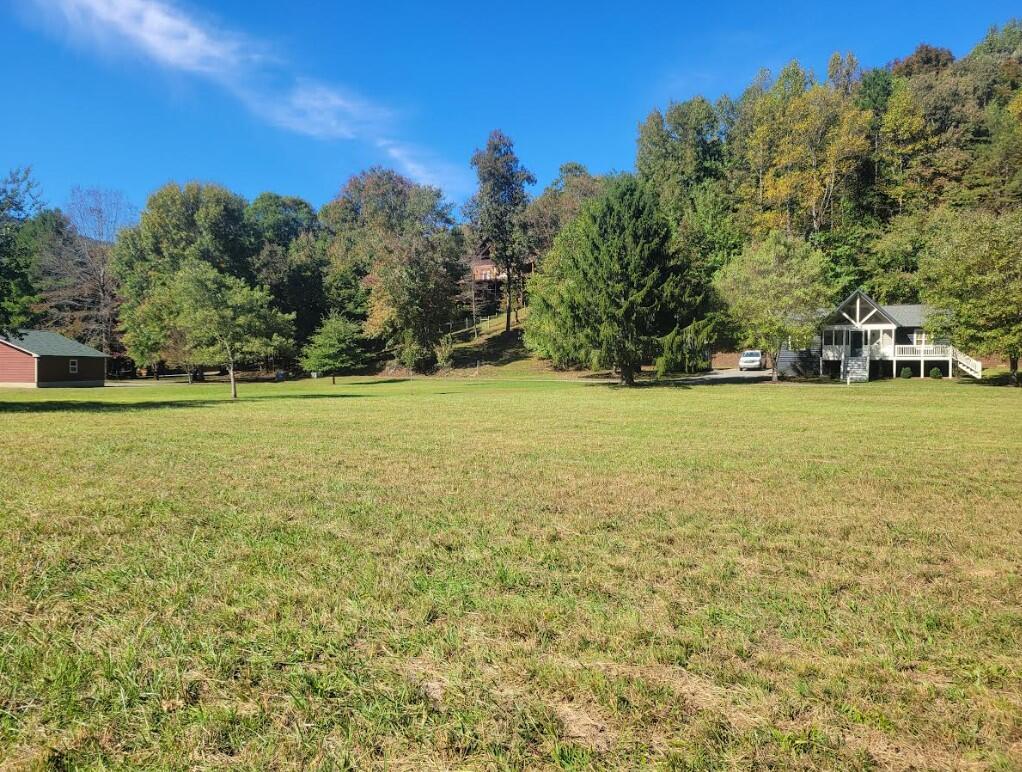 Lot 6 Riversound Village