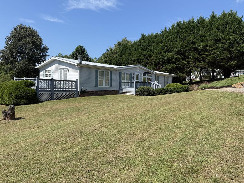 283 Bobcat Lane