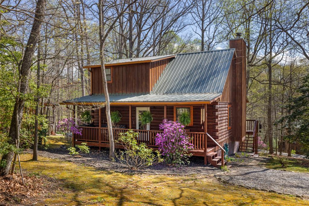 27 Spring Oaks Drive