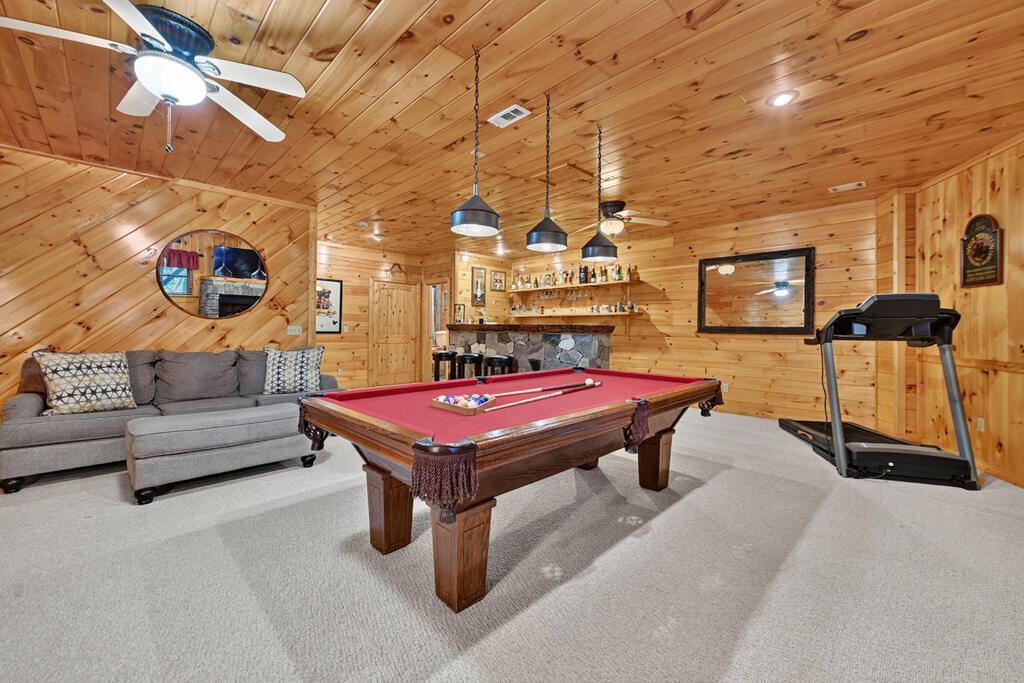 466 Hoot Owl Hill