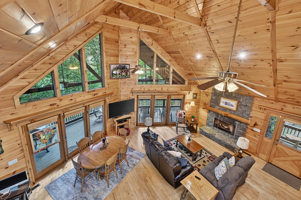 466 Hoot Owl Hill