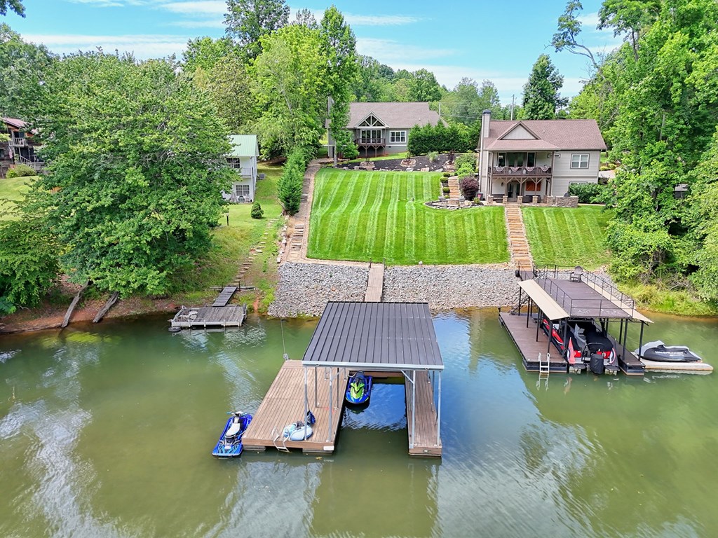 1220 Dogwood Trail