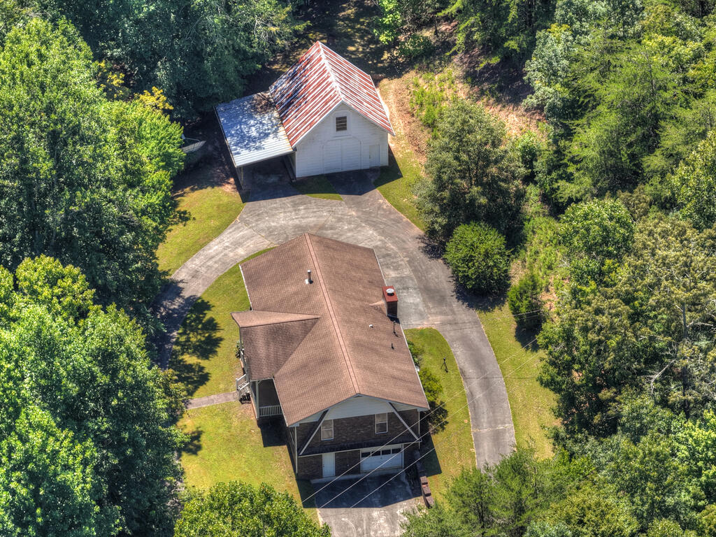 508 Whispering Pines Road