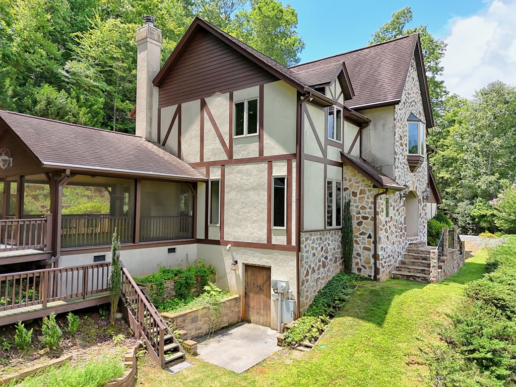 251 Quail Cove Lane