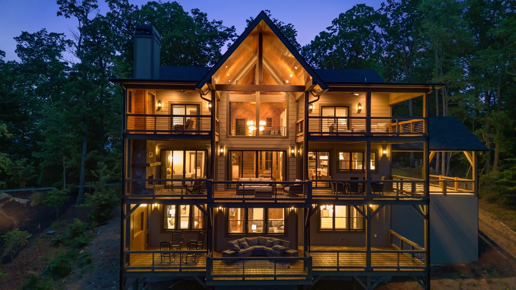 601 Overlook Drive