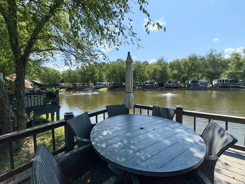 A home in Blairsville