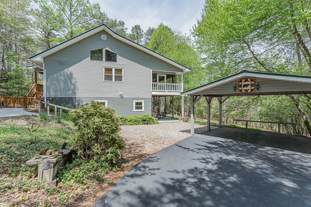 292 Holly Cove Circle