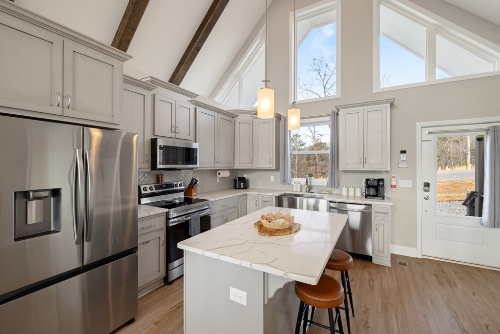 497 S Jakes Landing Way