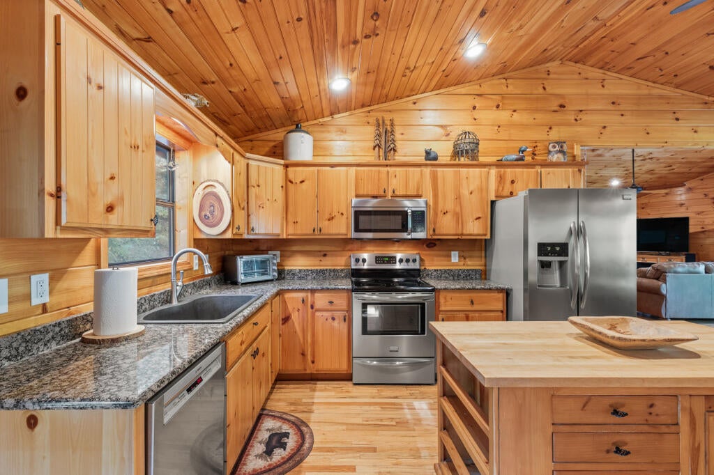 670 Ranger Estates Road