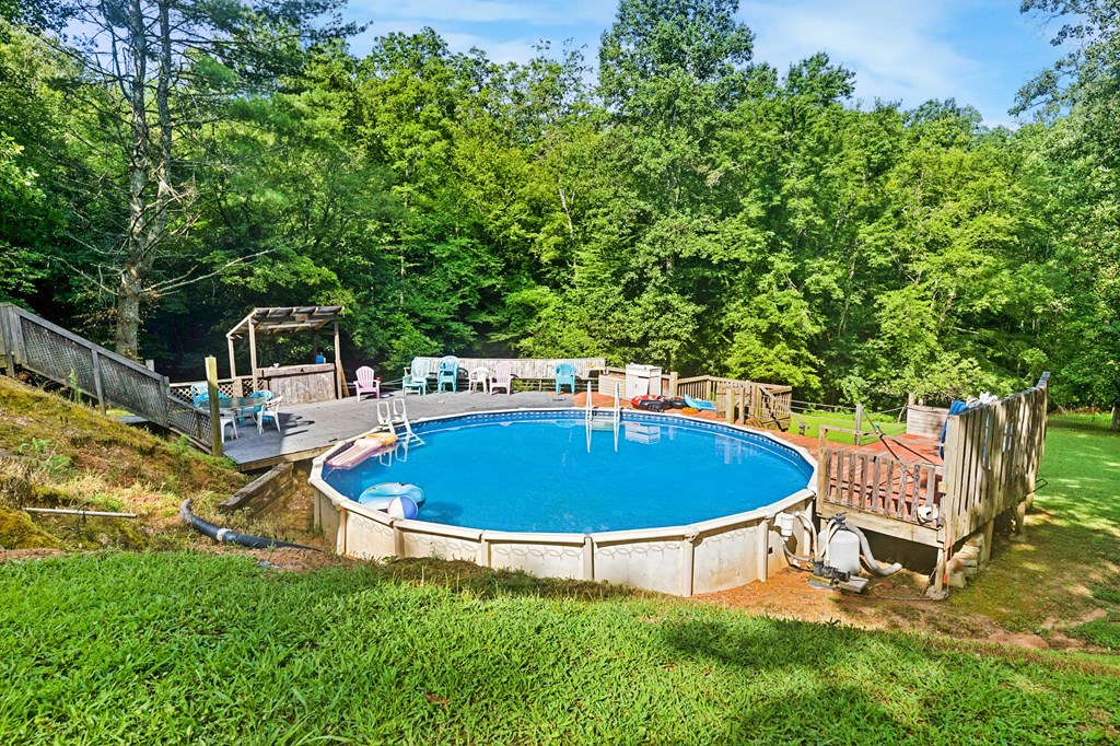 711 Arp Road