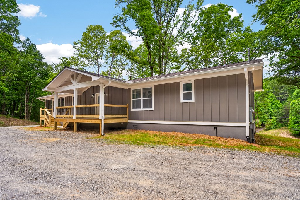 21512 N Hwy 515