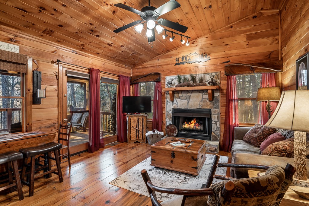102 Briar Creek