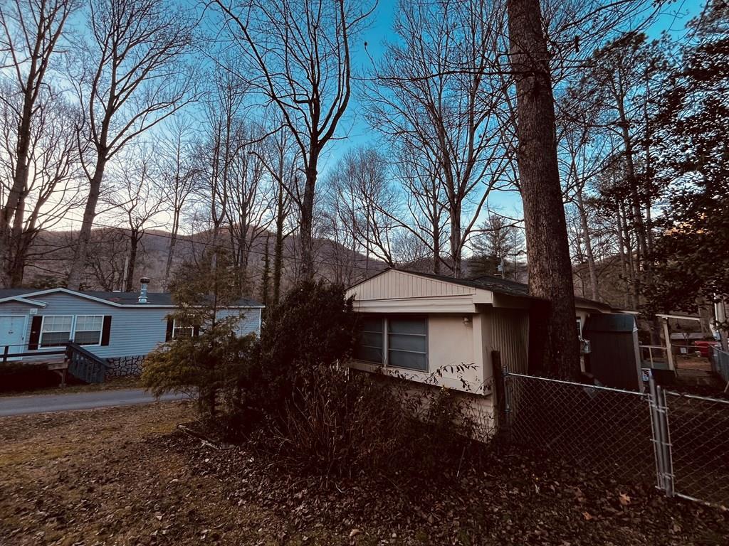 83 Leisure Woods Lane