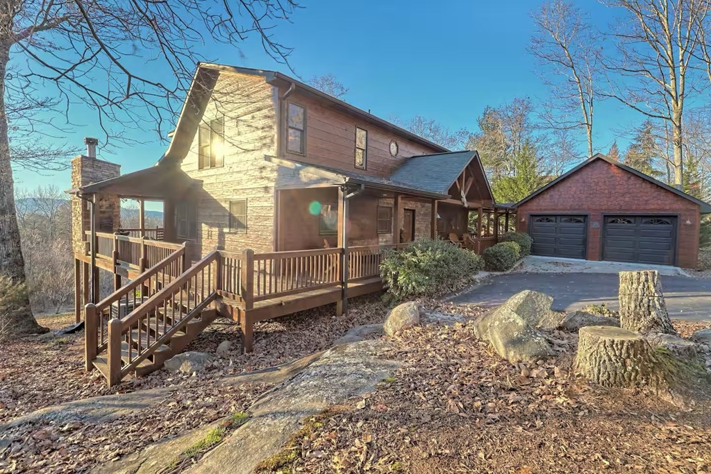 25 White Eagle Trail