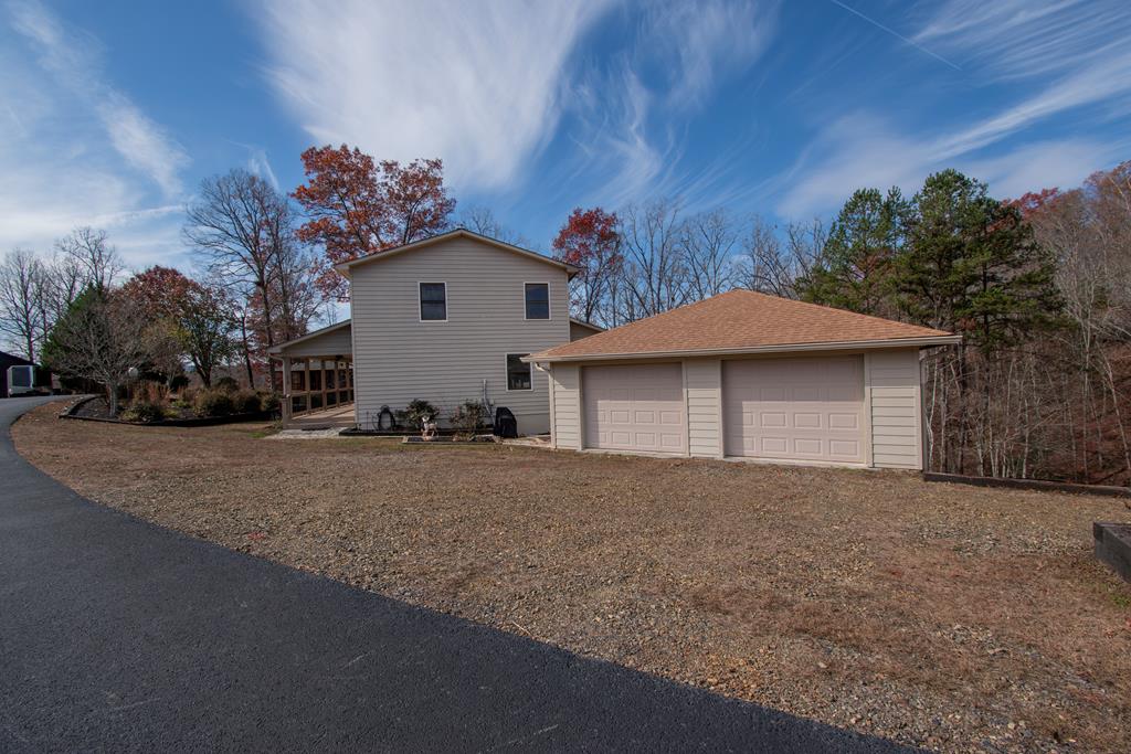 72 Red Silo Ridge