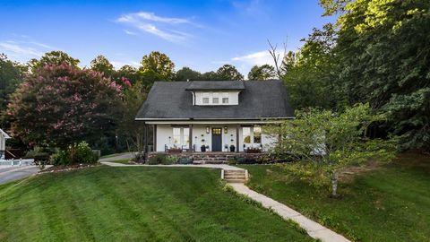 A home in Blue Ridge