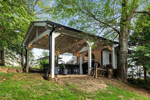 A home in Blue Ridge