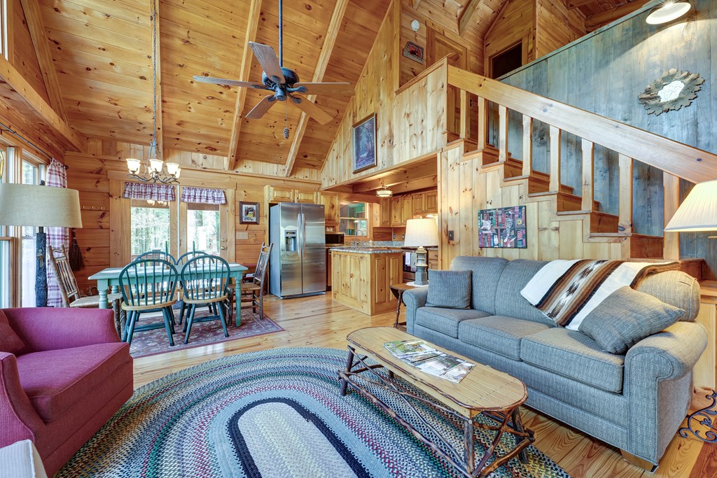 33 Spruce Drive