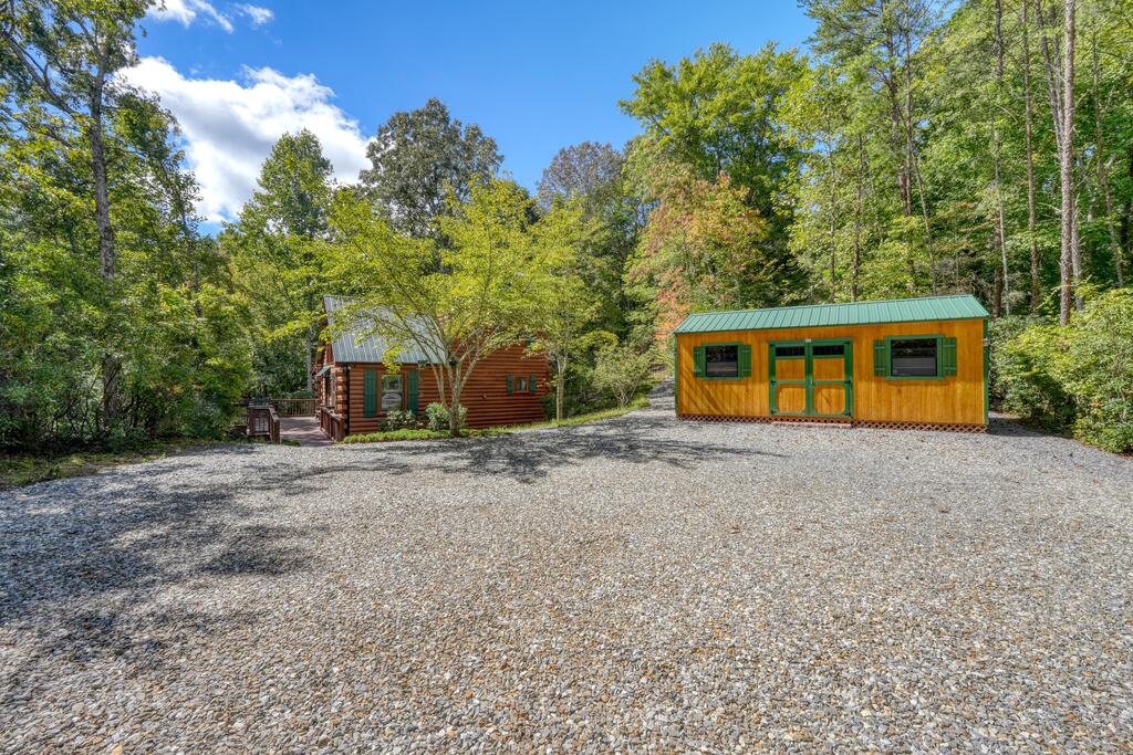 184 Beaver Ridge Road