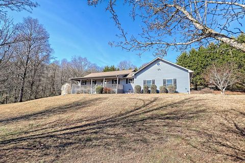 95 Dogwood Hills Hayesville NC 28904
