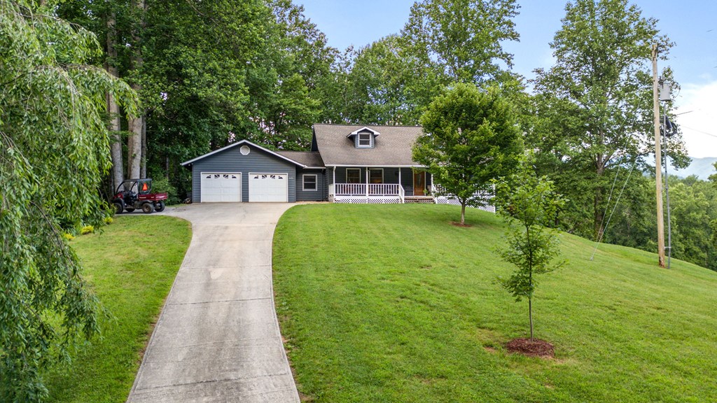 1615 East Vineyard Road