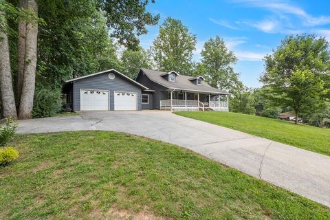 1615 East Vineyard Road Hayesville NC 28904