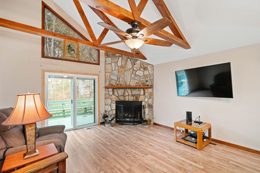 6 Eagle Mountain Villa