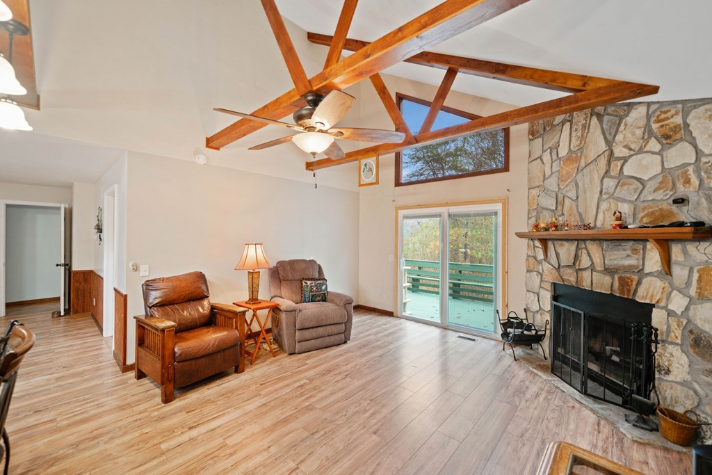 6 Eagle Mountain Villa
