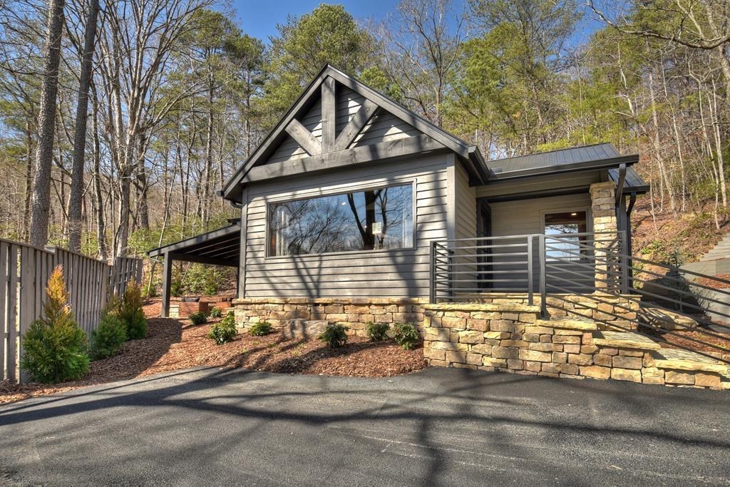 283 Cherokee Circle
