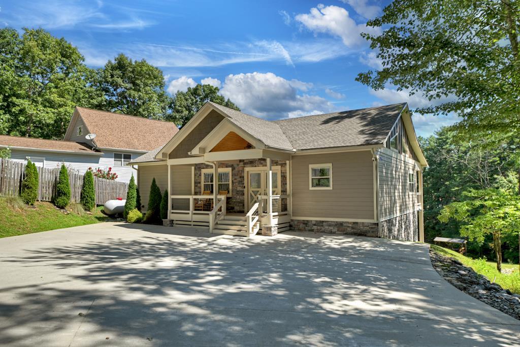 210 Twin Brook Drive