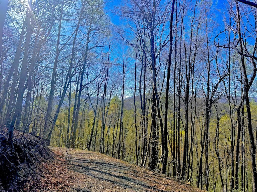 29 AC Hidden Valley Drive