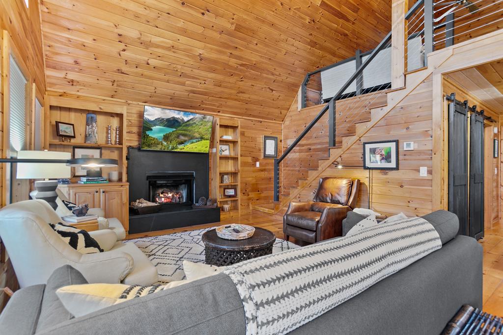 295 Vista Chalet Drive