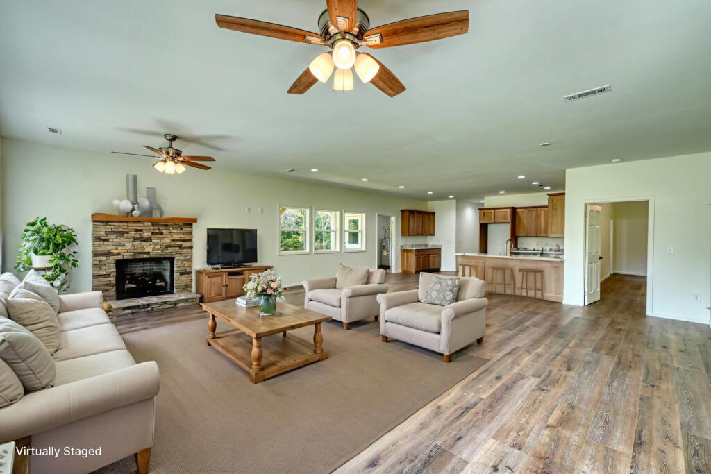 590 Pinebrook Drive