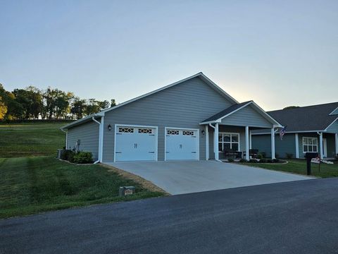 A home in Hayesville