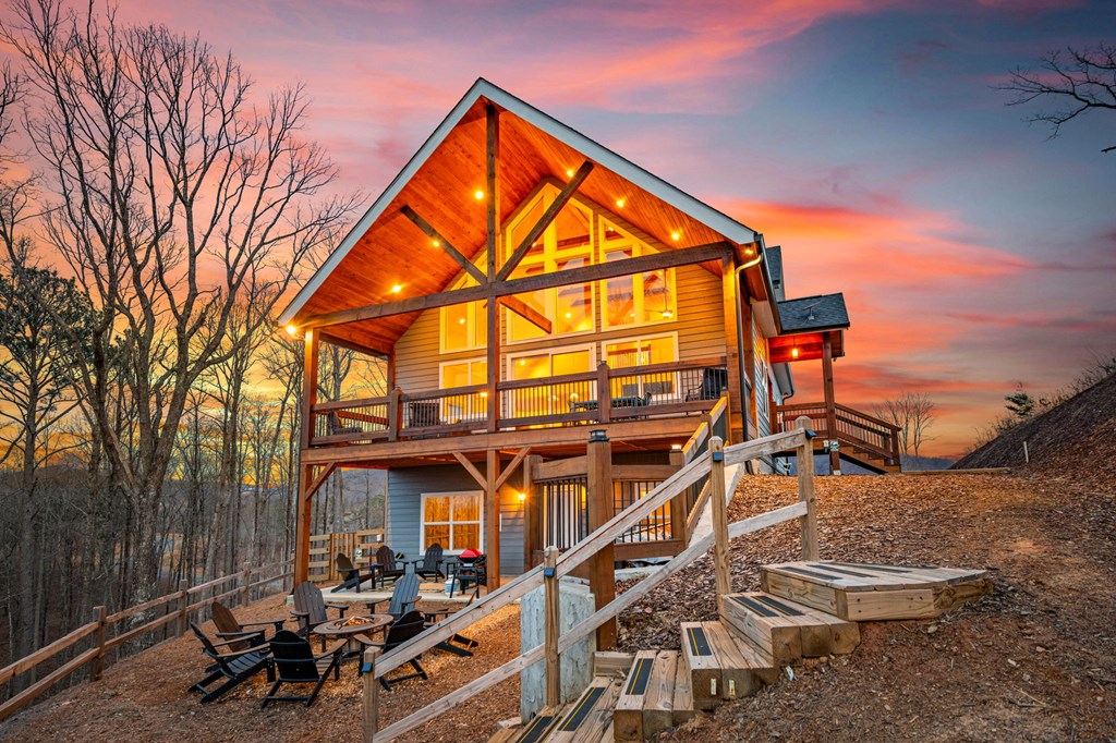 1016 Twisted Oak Road