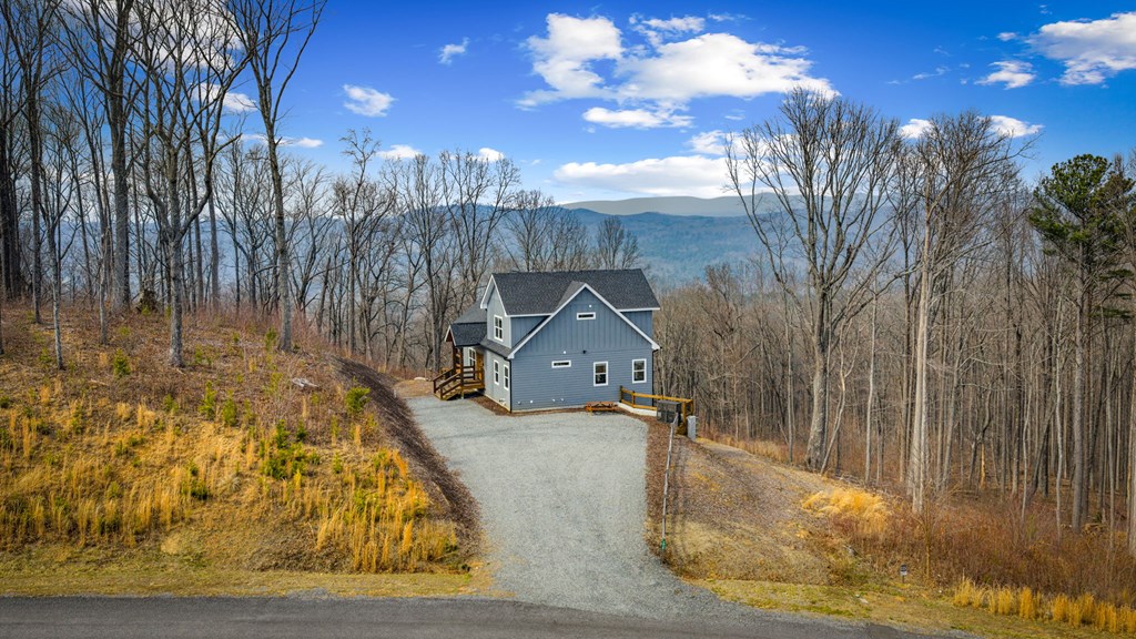 1016 Twisted Oak Road