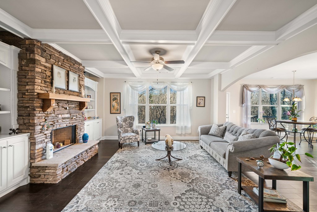 9475 Dunmoore Drive