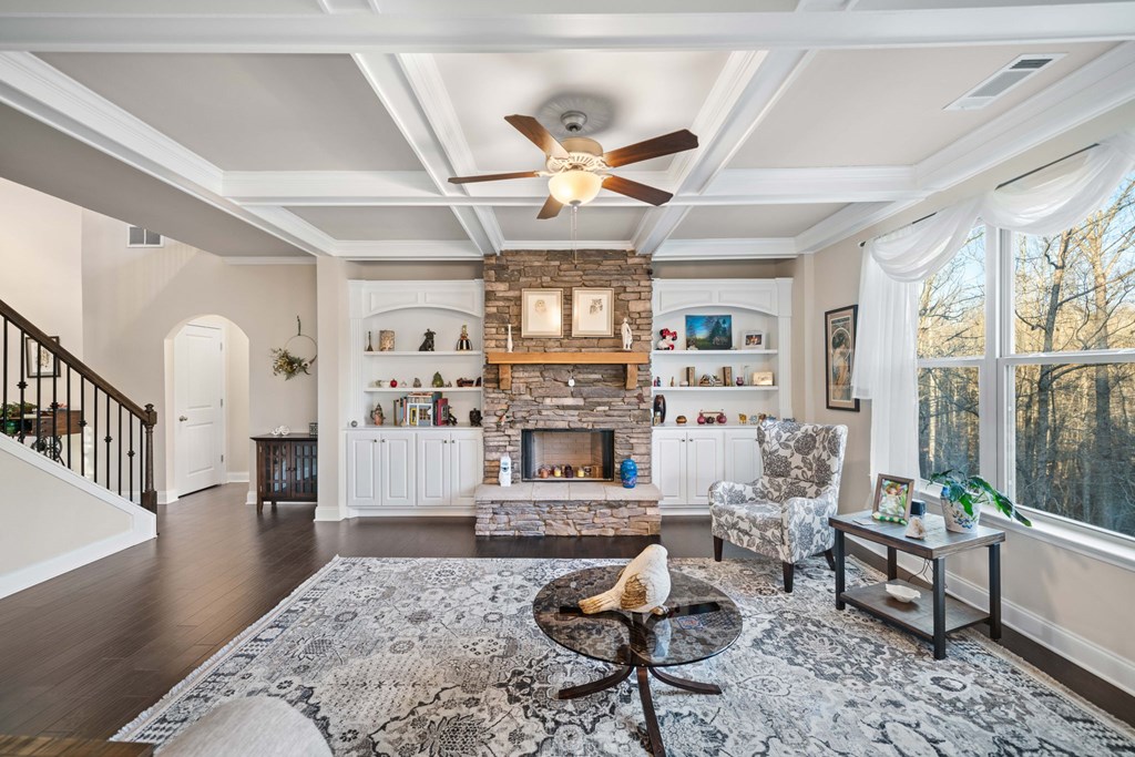 9475 Dunmoore Drive