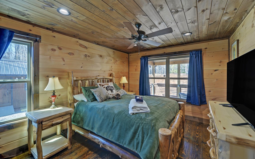 113 Hideaway Trail