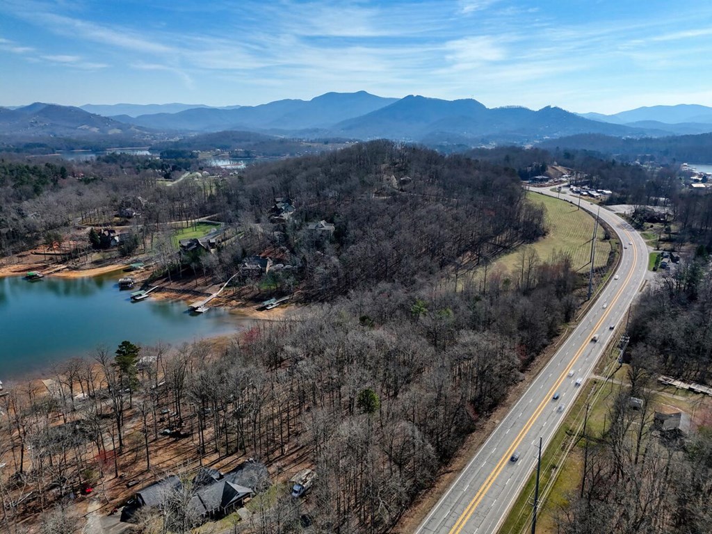 2.885 W Highway 76