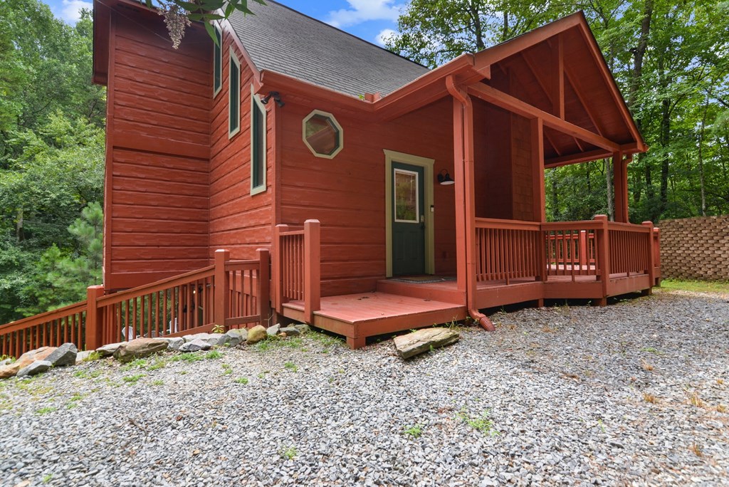 166 Riparian Way